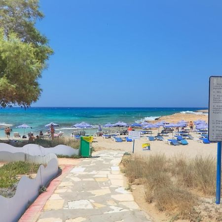 Sea Pearl Beachfront Villas - Breeze Айя Напа Екстериор снимка