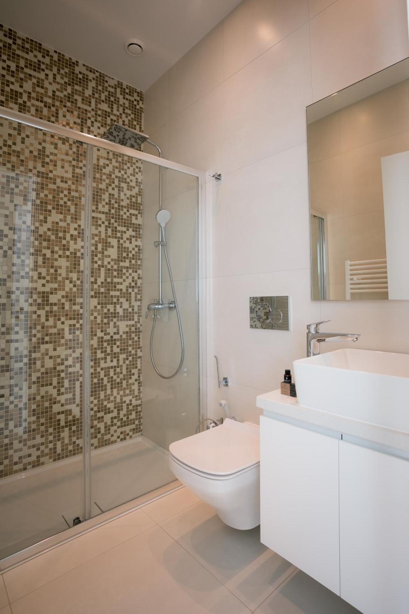 Sea Pearl Beachfront Villas - Breeze Айя Напа Екстериор снимка